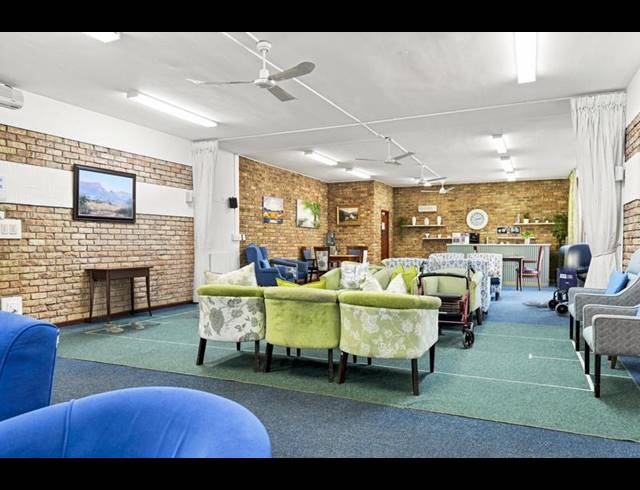 1 BEDROOM APARTMENT FOR SALE IN PINELANDS